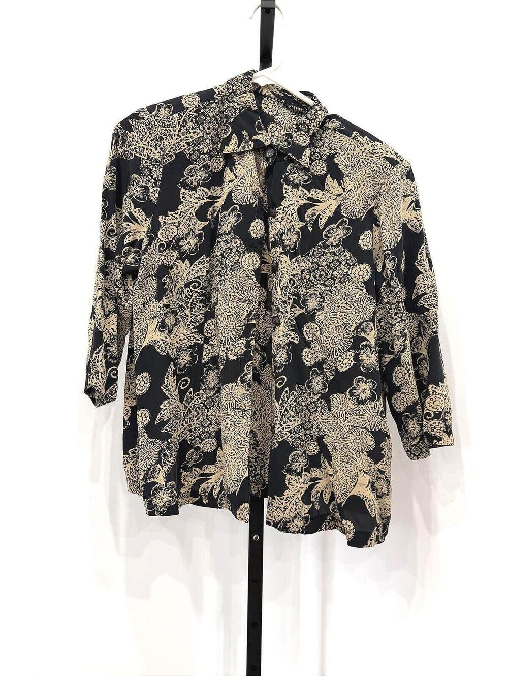 Vintage Black and Beige Floral Pattern Button-Up Shirt